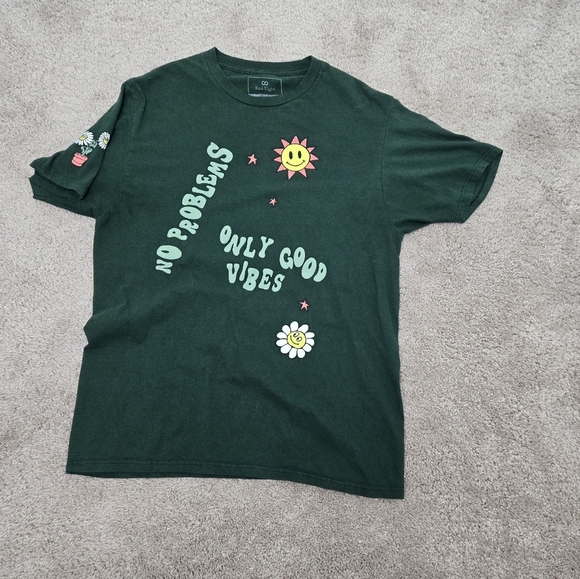 Red Eight Men’s Short Sleeve 100% Cotton Back & Front Graphic Tee Size Large - Picture 9 of 14